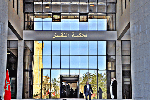 على المحكمة أن لا تنظر إلى دخل المطلق من مهنته فقط بل يتعين البحث في ما قد تدره عليه ممتلكاته